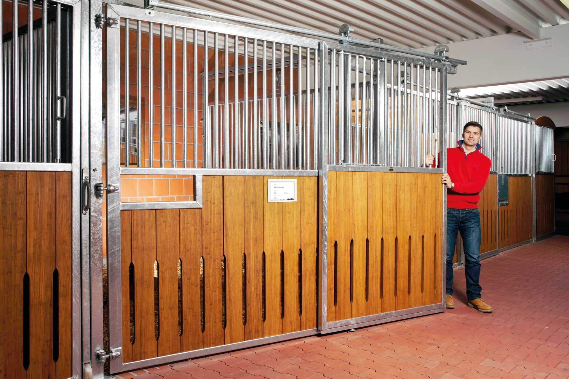 Image horse stall model Verden (M000097645)