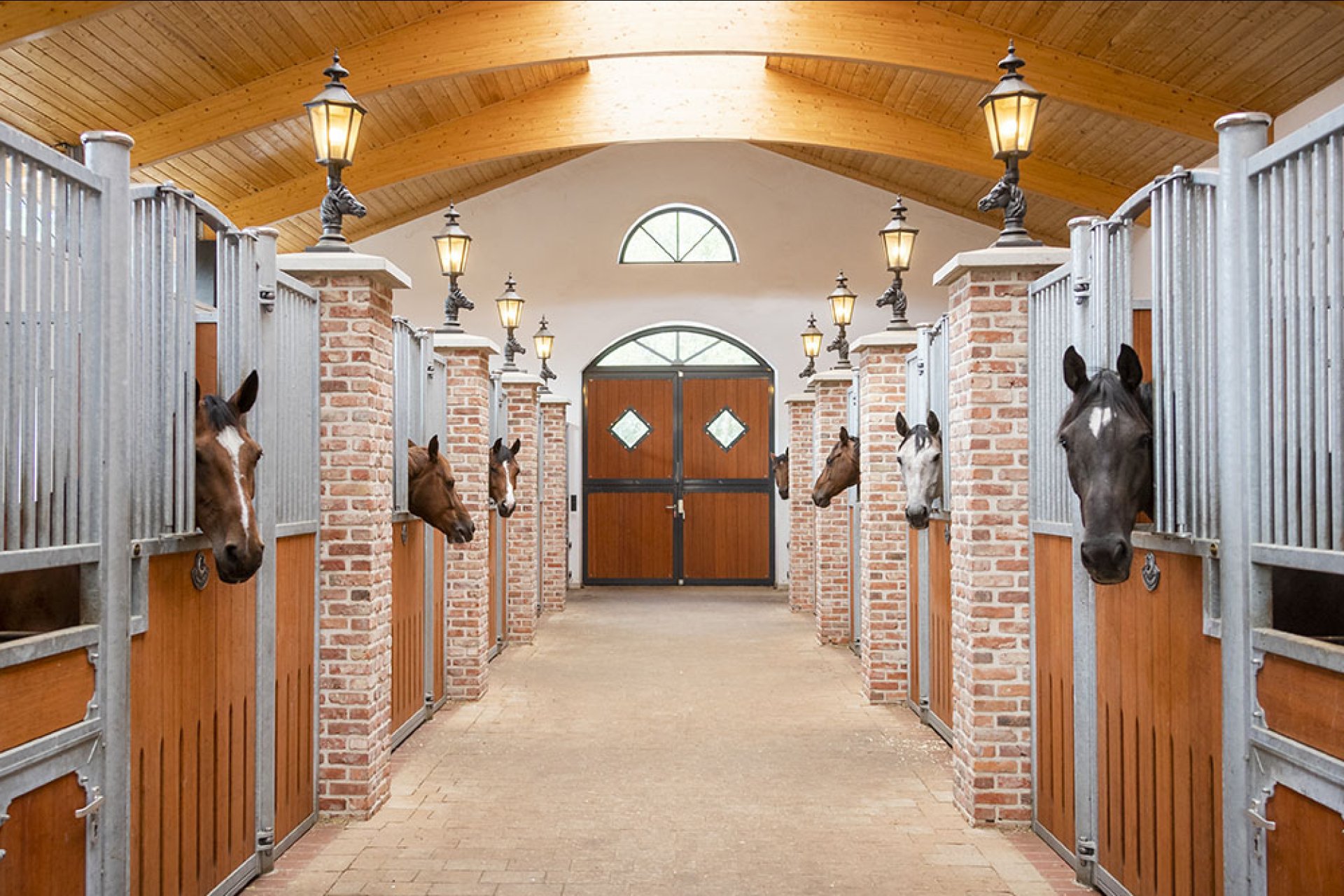 Image horse stall model Hannover (M000115333)